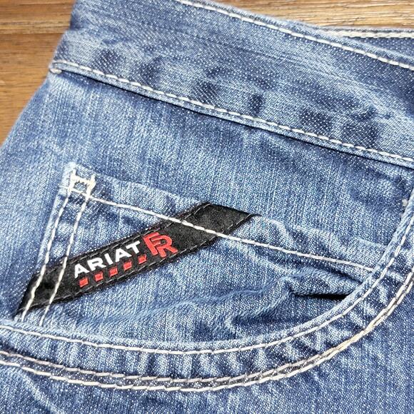 Ariat Low Rise M4 Boot Medium Wash Denim Jeans - Size 44 X 30 - Picture 3 of 9